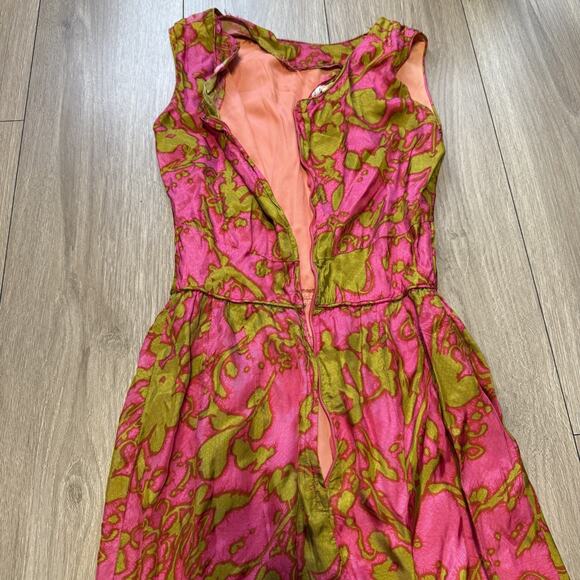 Vintage 1960s Lauhala Hawaiian Sheath Dress Pink Green Floral Wiggle Rayon - Picture 11 of 13